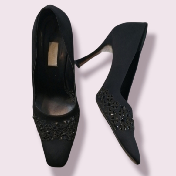 Vera Wang Black Satin & Beaded Heels Shoes… - Picture 2 of 11
